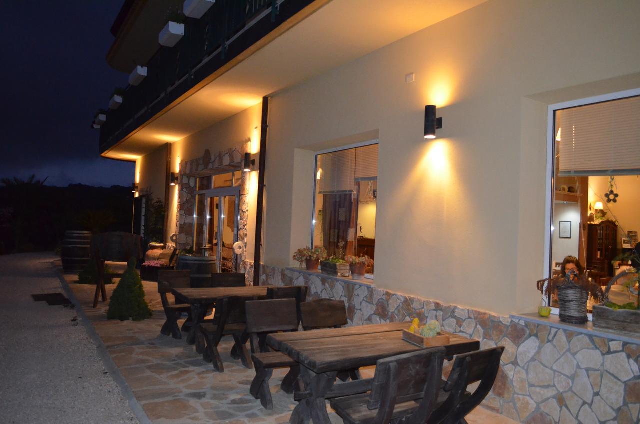 Villa Della Mimosa Alia Exterior foto